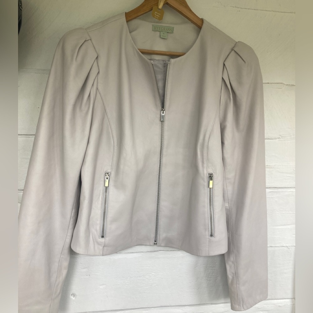 Ryegrass NWOT Soft real leather jacket puff sleeves size medium Danier Dkny